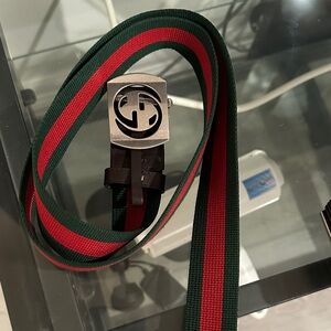 Gucci Men's Bag with Green and Red Stripes